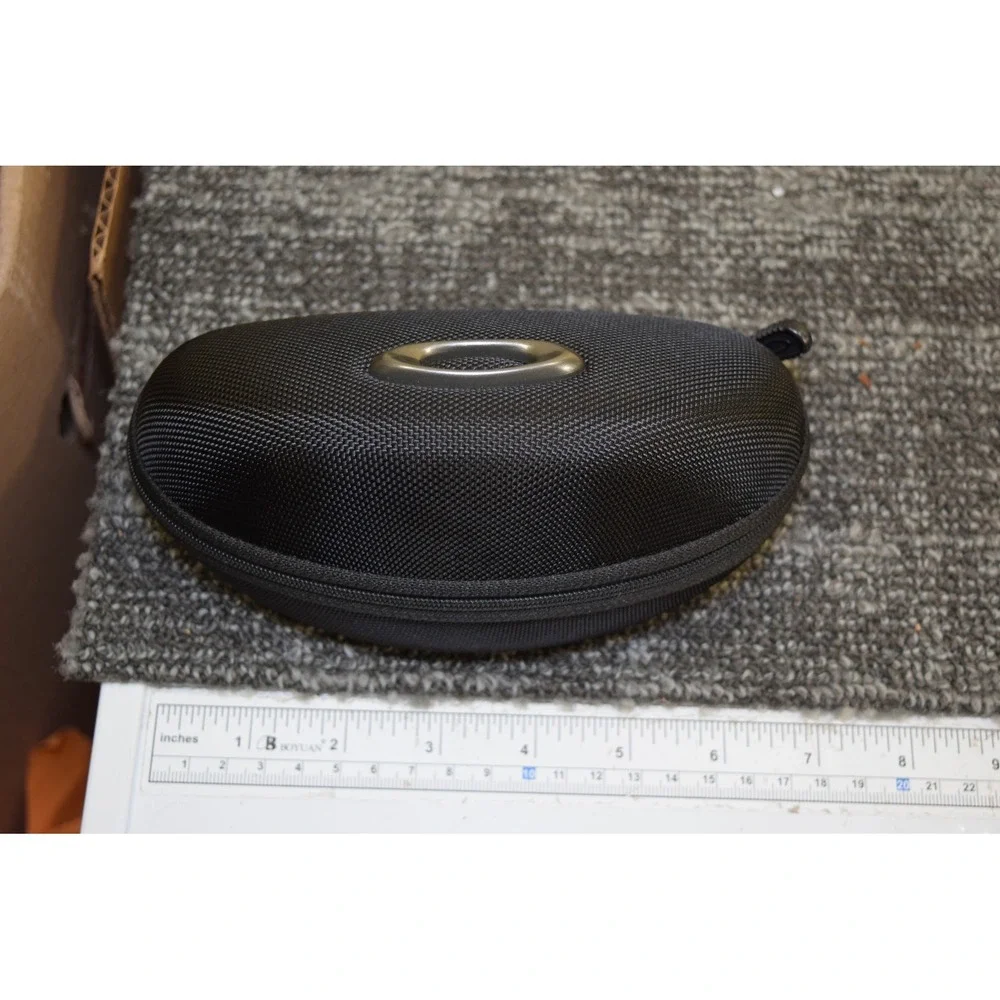 Oakley Sunglasses Ballistic Nylon Clam Shell Zippered Black - Logo CASE ONLY
